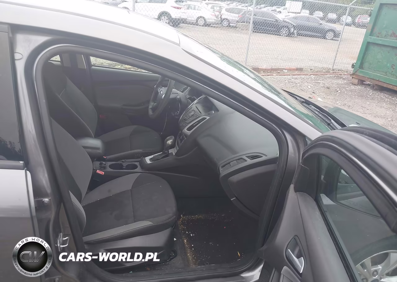 2013 Ford Focus Se VIN:1FADP3K25DL312712 - 5