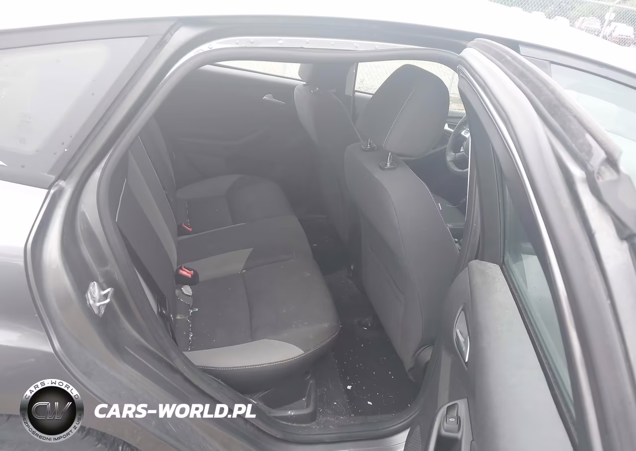 2013 Ford Focus Se VIN:1FADP3K25DL312712 - 8