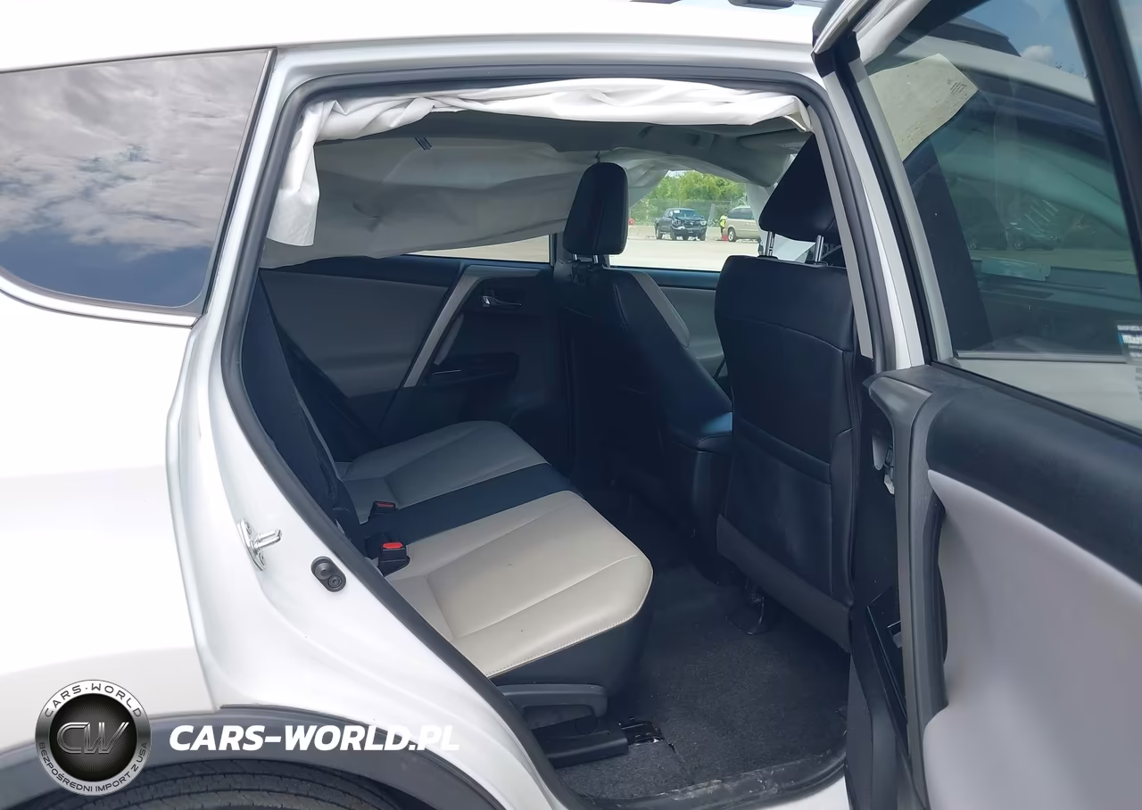 2017 Toyota Rav4 Limited VIN:2T3DFREV8HW687423 - 8