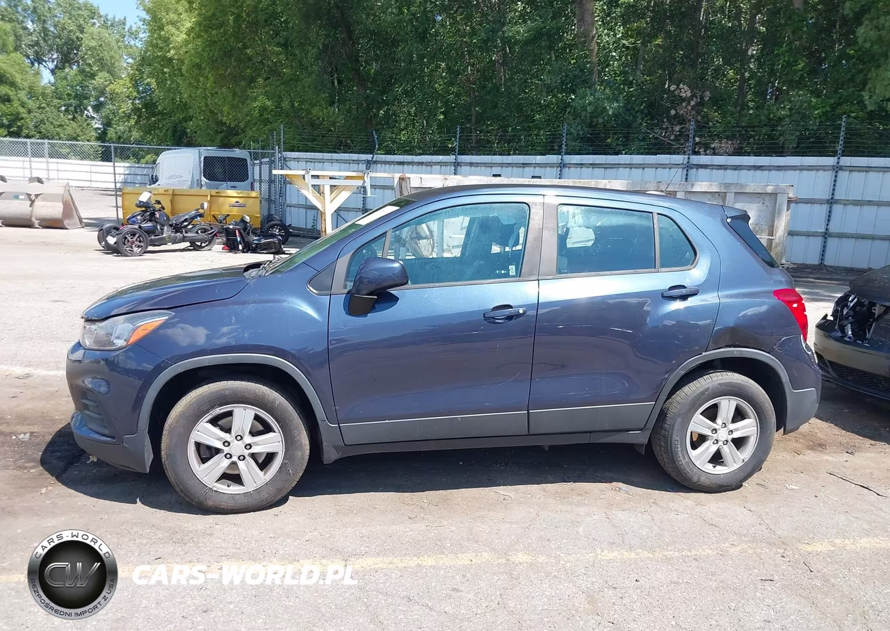 2018 Chevrolet Trax Ls VIN:3GNCJNSB8JL311483 - 14
