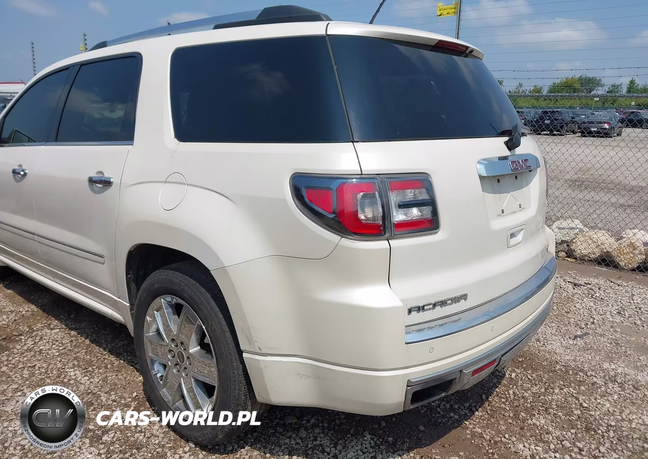 2015 GMC Acadia Denali VIN:1GKKVTKD1FJ150749 - 6