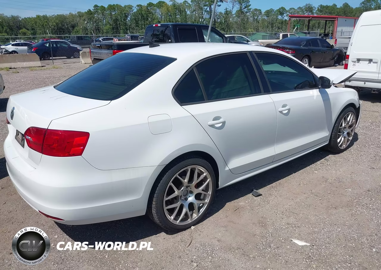 2014 Volkswagen Jetta 1.8T Se VIN:3VWB07AJ7EM440291 - 4