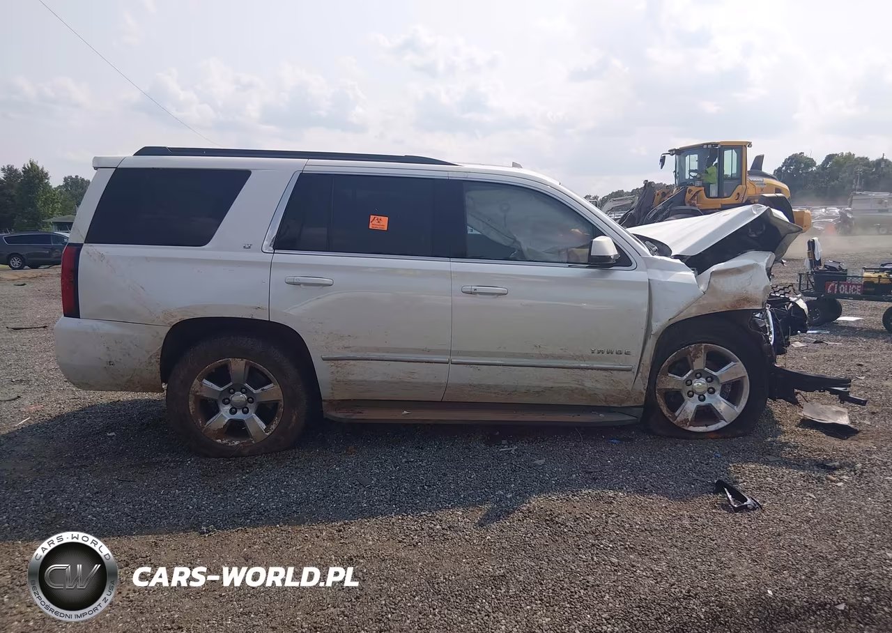 2015 Chevrolet Tahoe Lt VIN:1GNSCBKC6FR584905 - 13