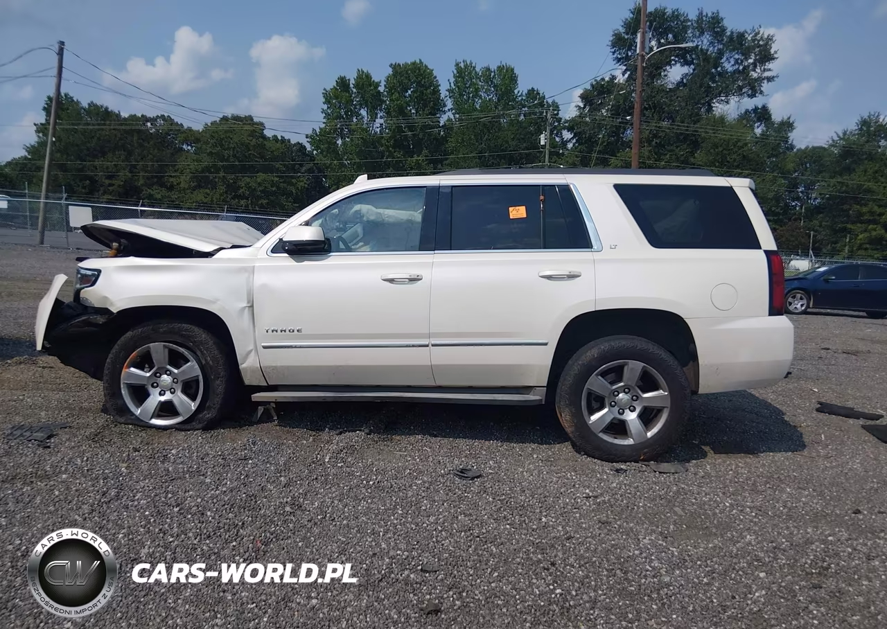 2015 Chevrolet Tahoe Lt VIN:1GNSCBKC6FR584905 - 14