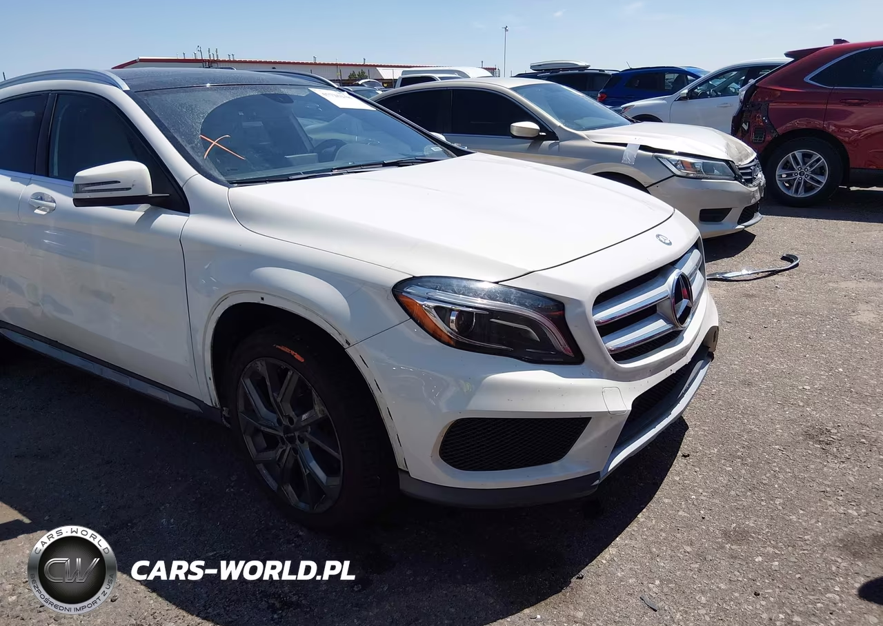 2015 Mercedes-Benz Gla 250 4Matic – zdjęcie 1 z 20