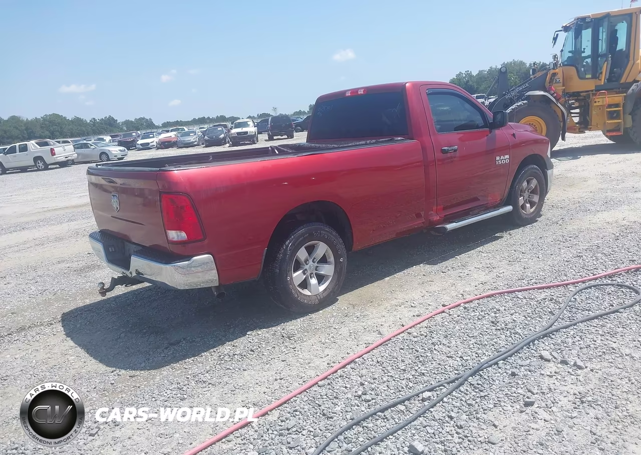 2015 Ram 1500 Tradesman VIN:3C6JR6DG0FG675721 - 4