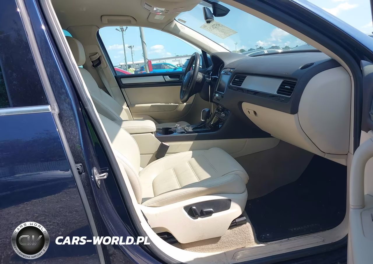 2012 Volkswagen Touareg Tdi Sport VIN:WVGFK9BP9CD000543 - 5