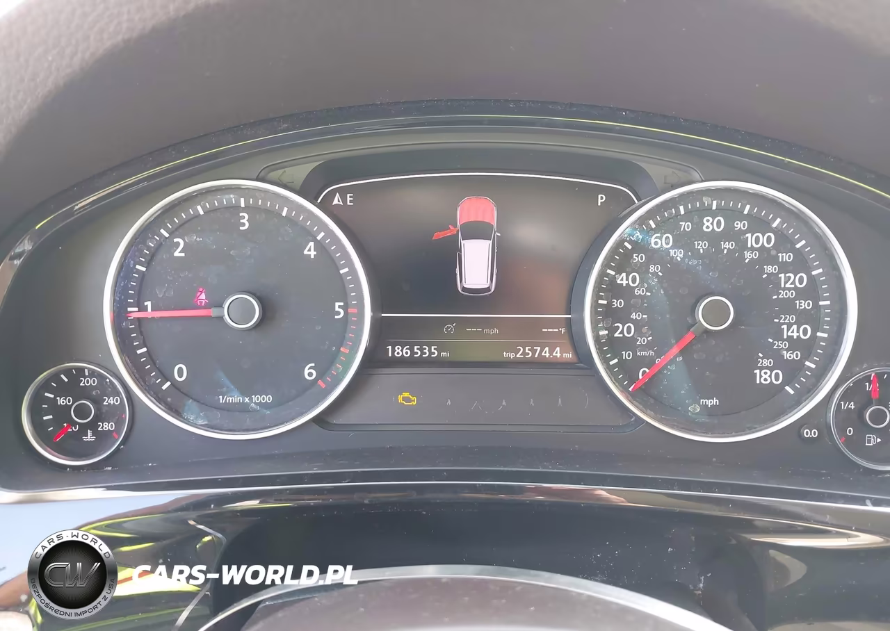 2012 Volkswagen Touareg Tdi Sport VIN:WVGFK9BP9CD000543 - 7