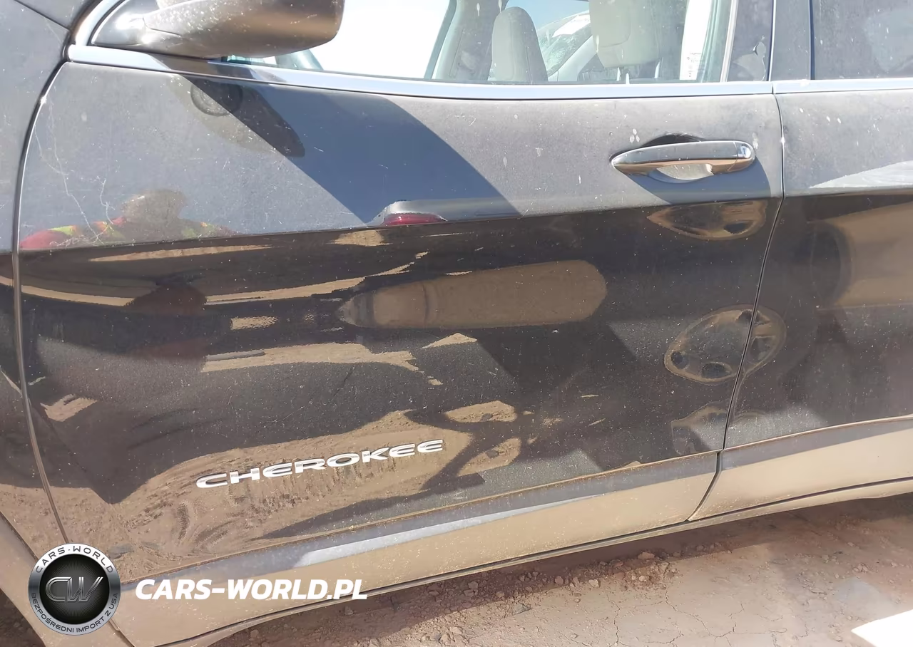 2019 Jeep Cherokee Latitude Fwd VIN:1C4PJLCX9KD312755 - 17