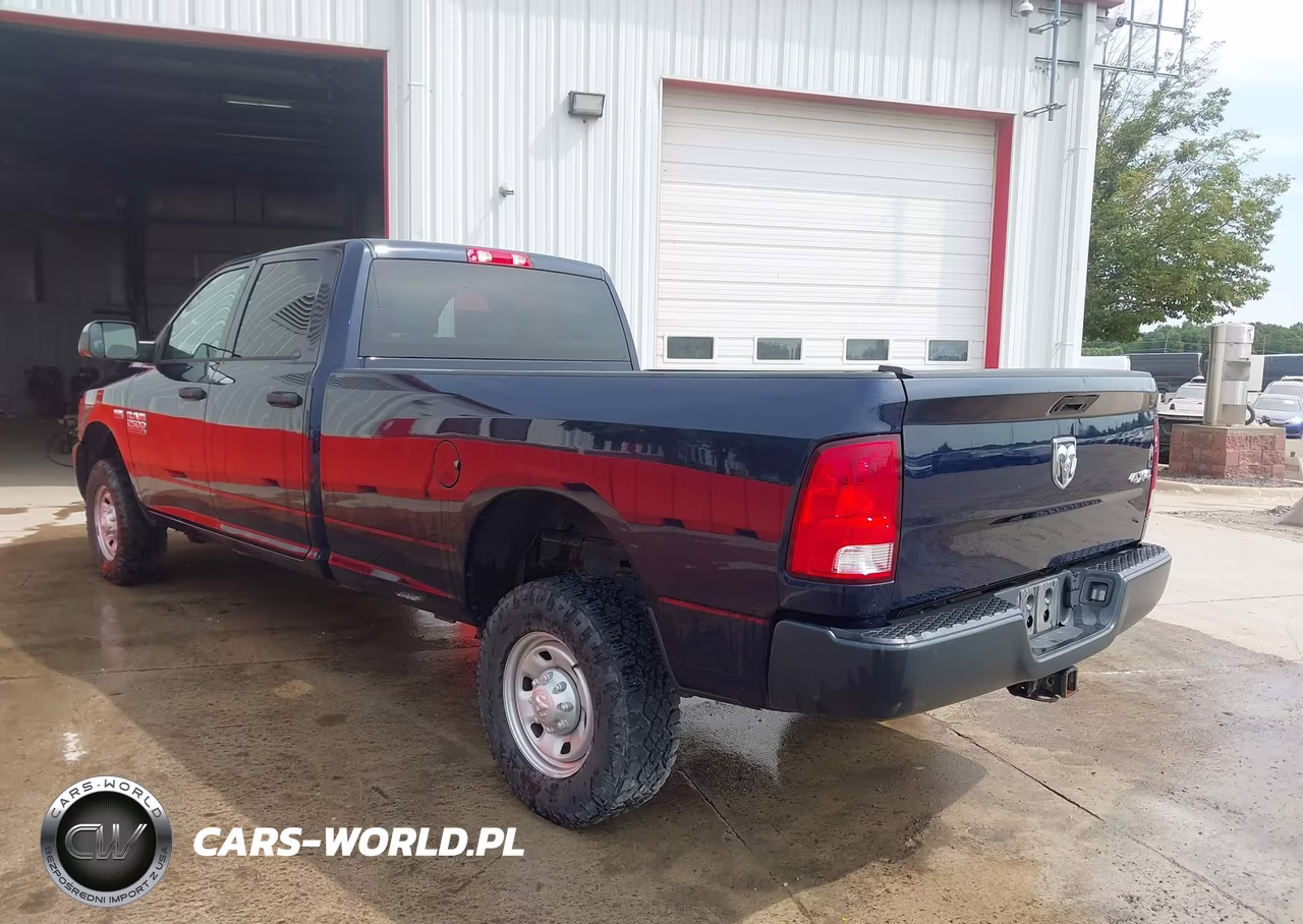 2018 Ram 2500 Tradesman 4X4 8' Box VIN:3C6TR5HT4JG375215 - 3