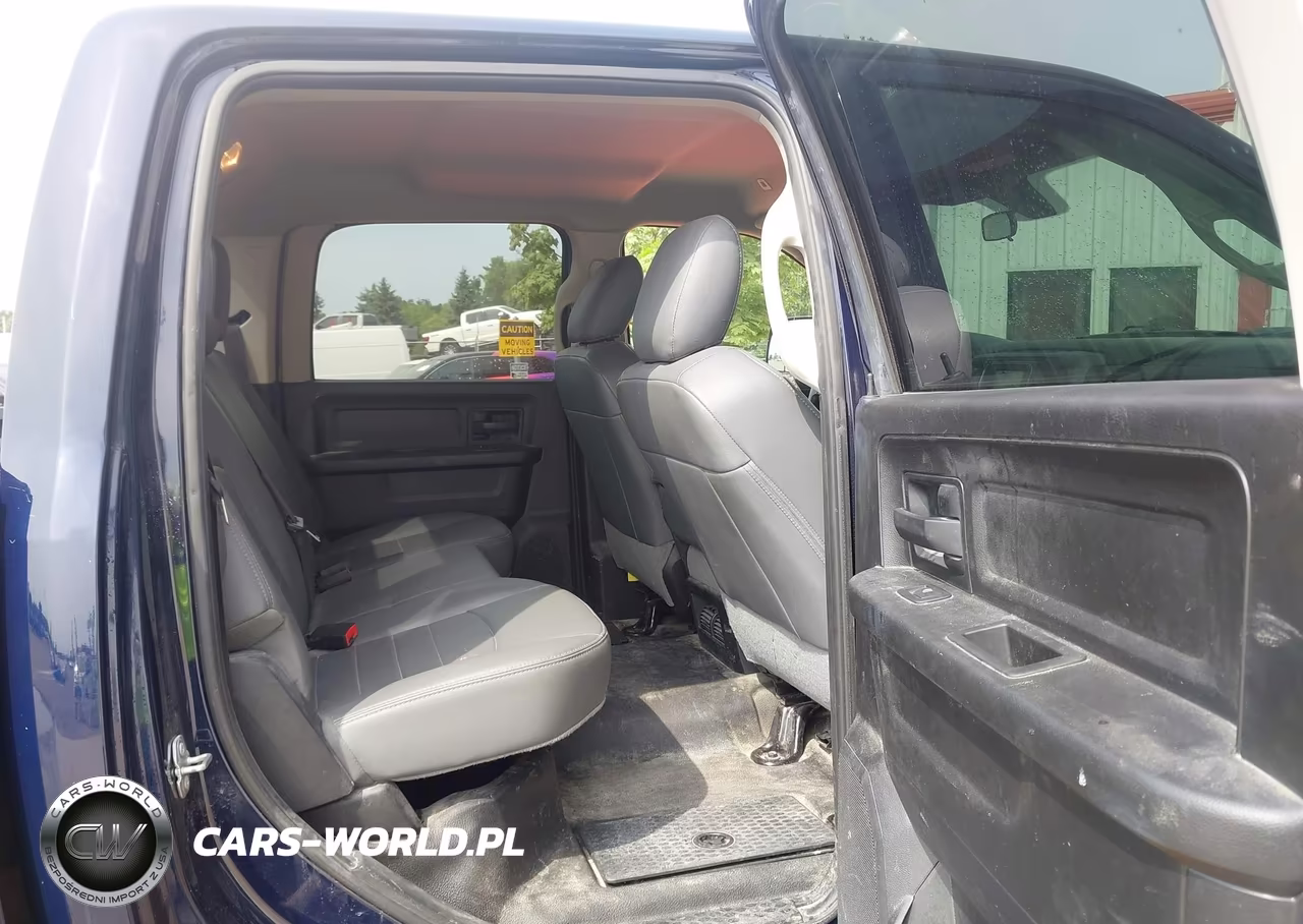 2018 Ram 2500 Tradesman 4X4 8' Box VIN:3C6TR5HT4JG375215 - 8