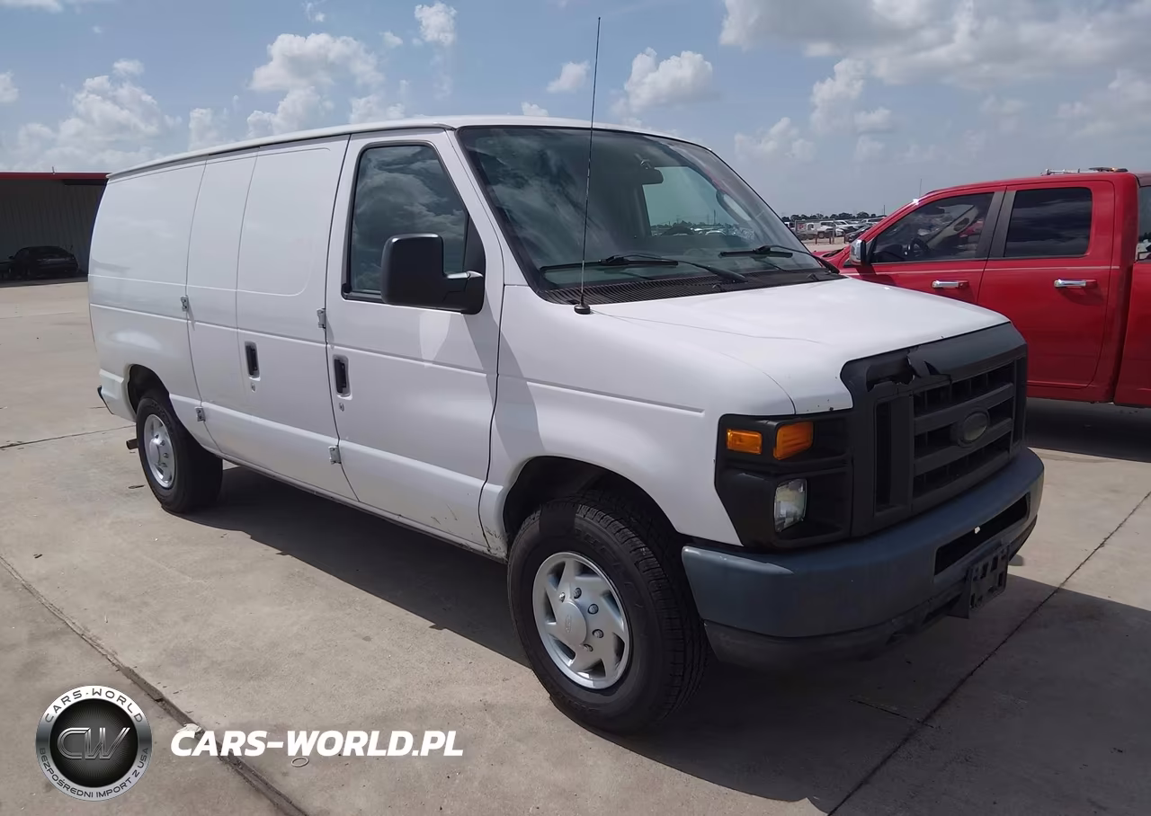 2014 Ford E-150 Commercial – zdjęcie 1 z 16