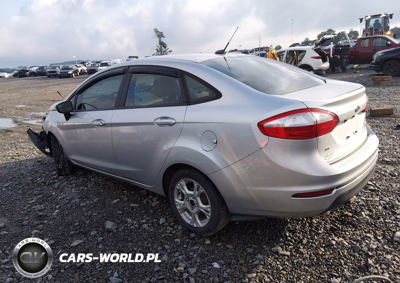 2015 Ford Fiesta Se VIN:3FADP4BJ8FM152985 - 3