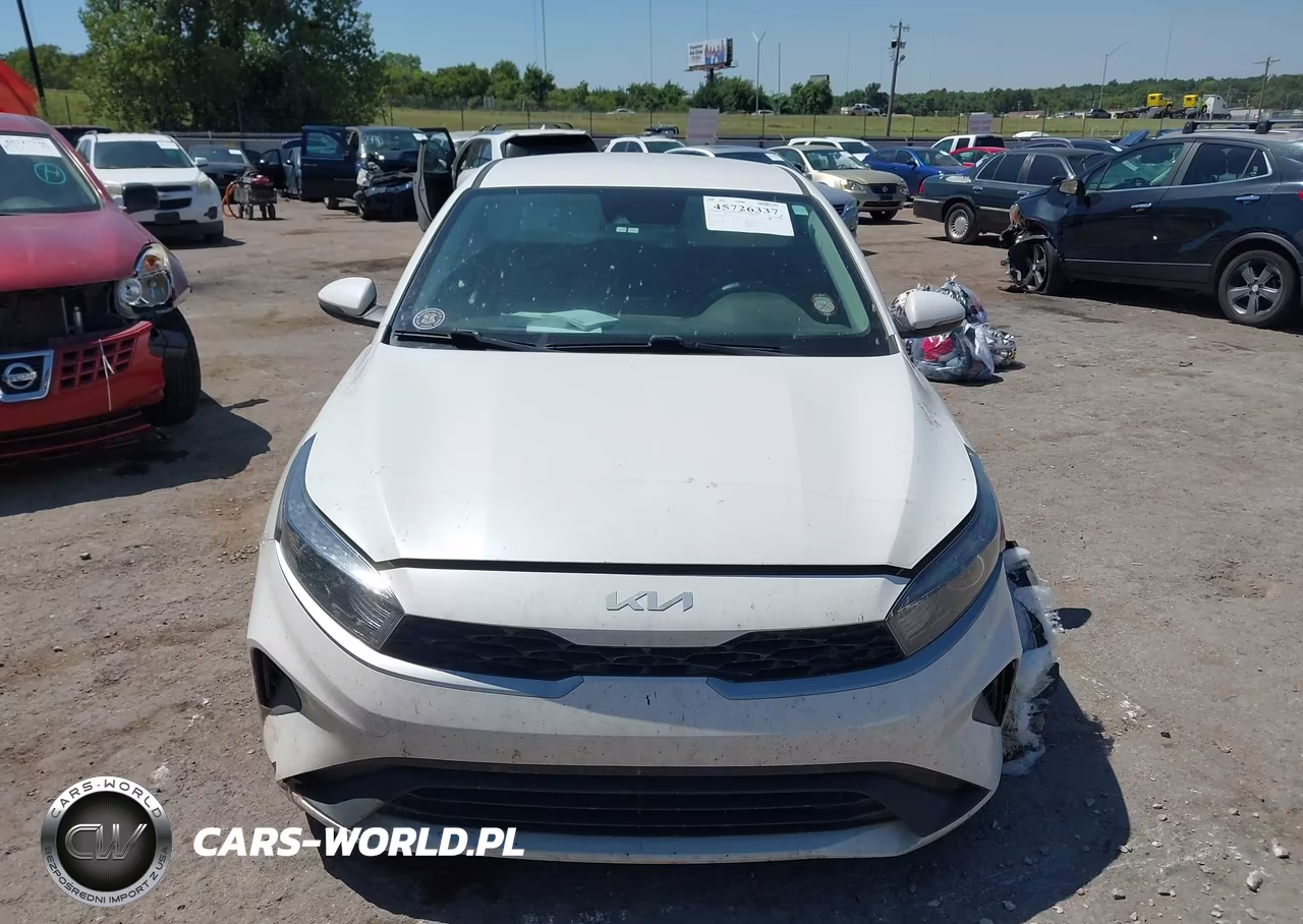 2022 Kia Forte Lxs VIN:3KPF24AD4NE475503 - 12