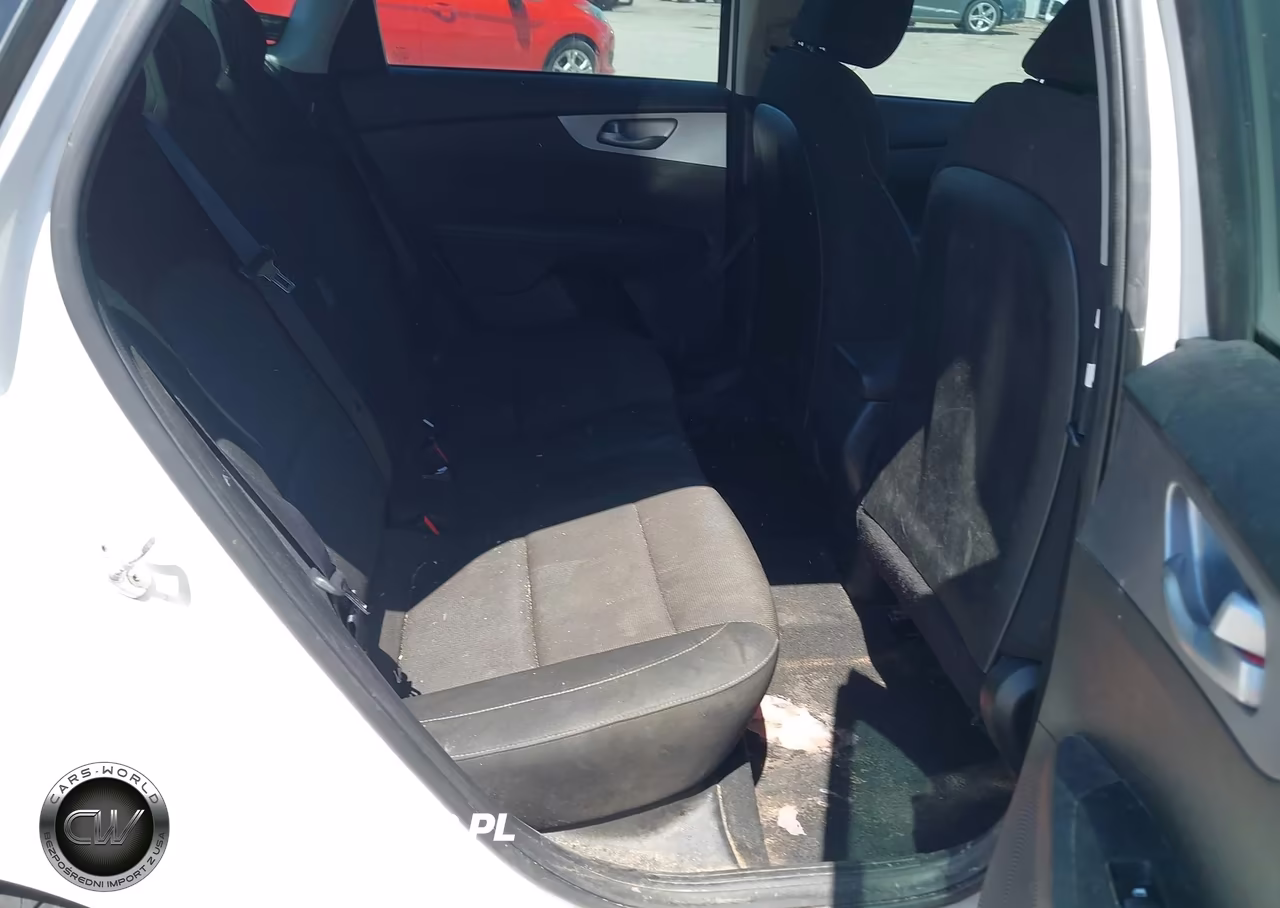 2022 Kia Forte Lxs VIN:3KPF24AD4NE475503 - 8