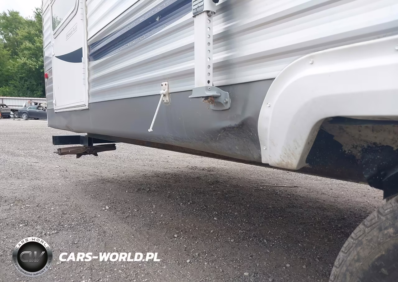 2007 Salem Towables VIN:4X4TSMG2X7A297346 - 6