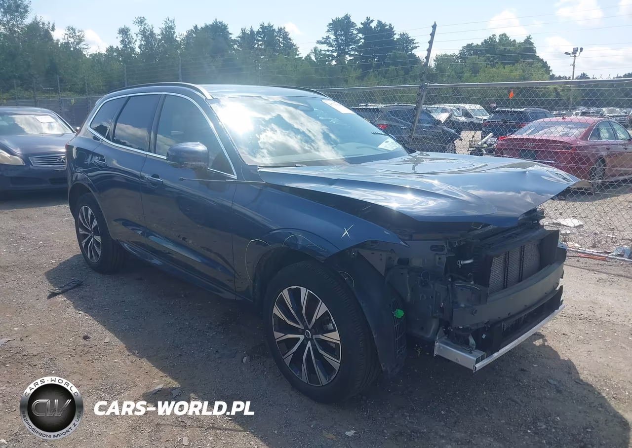 2023 Volvo Xc60 B5 Core – zdjęcie 1 z 18