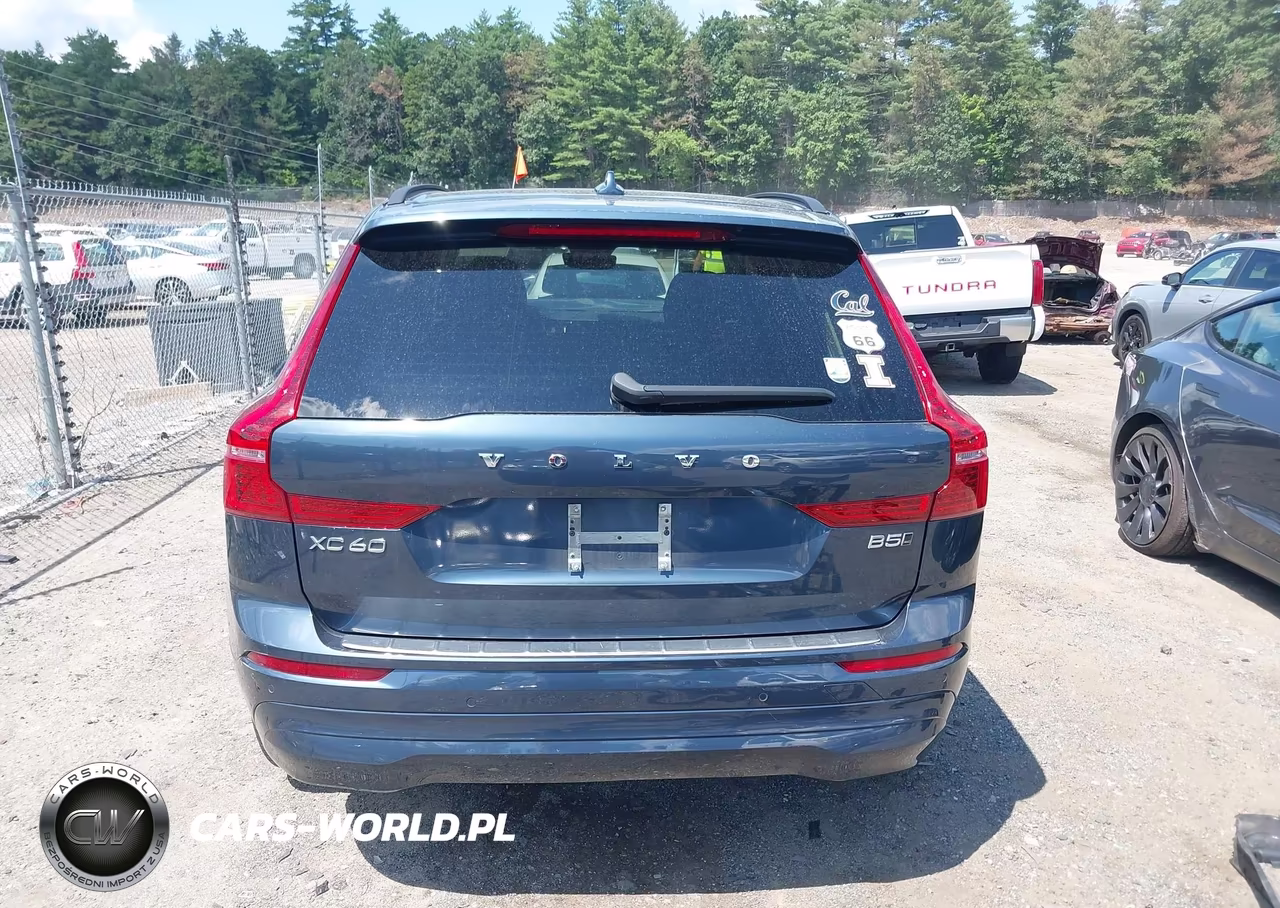2023 Volvo Xc60 B5 Core VIN:YV4L12RV8P1238894 - 17