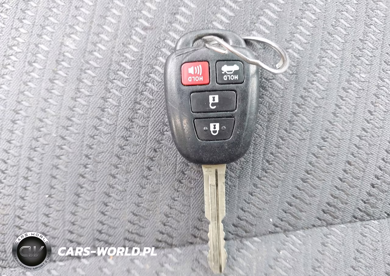 2017 Toyota Camry Le VIN:4T1BF1FK4HU759174 - 11