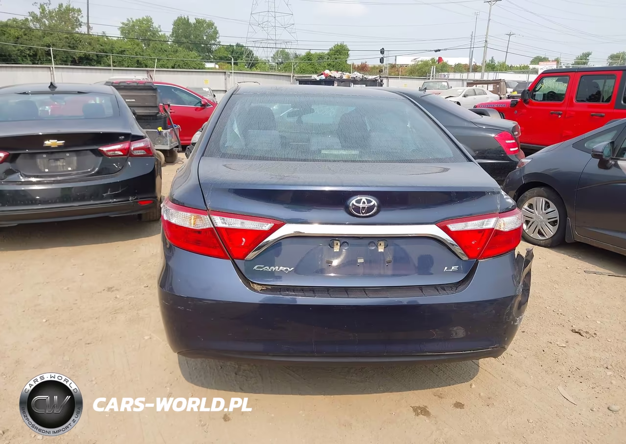 2017 Toyota Camry Le VIN:4T1BF1FK4HU759174 - 16