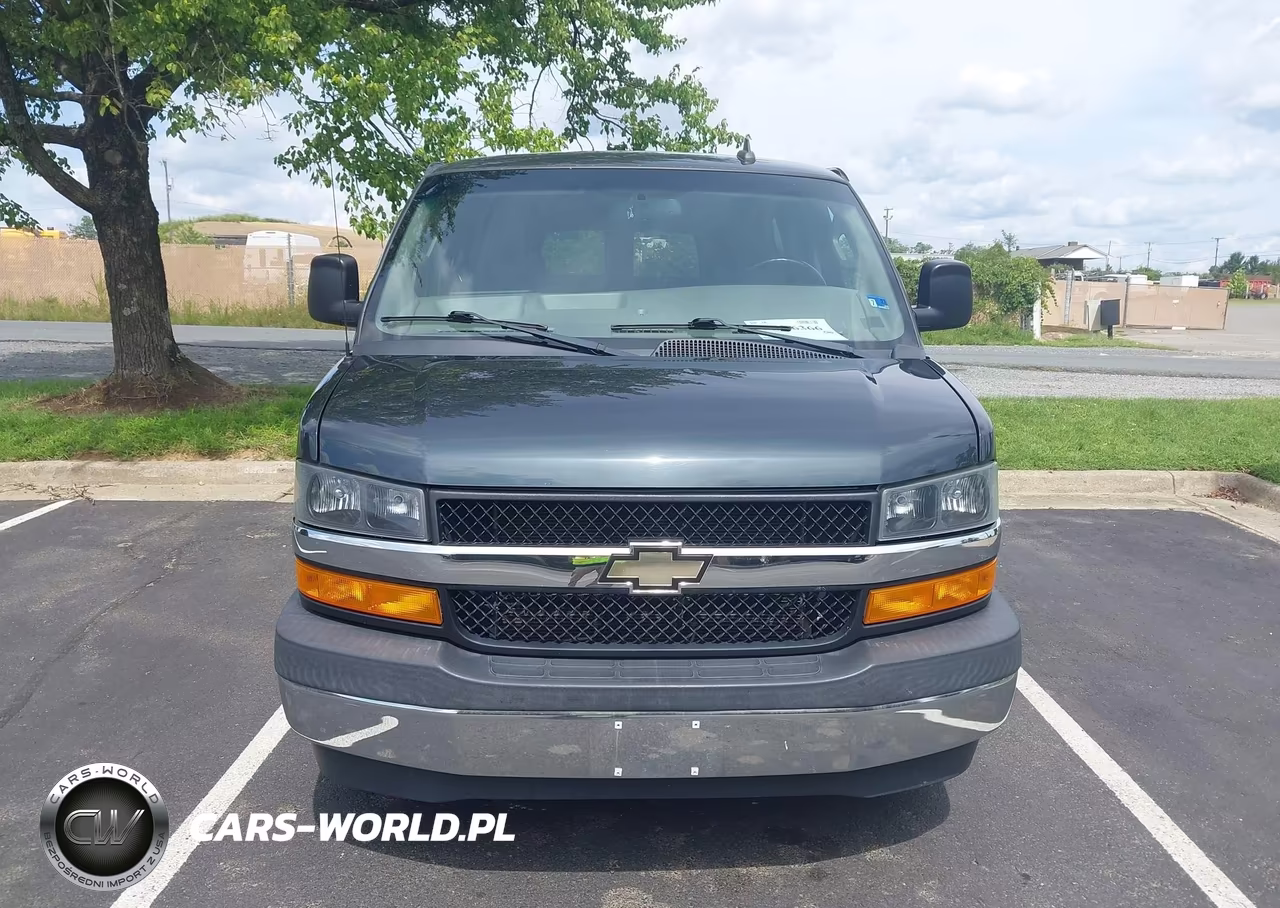 2018 Chevrolet Express 3500 Lt VIN:1GAZGPFG8J1232897 - 12
