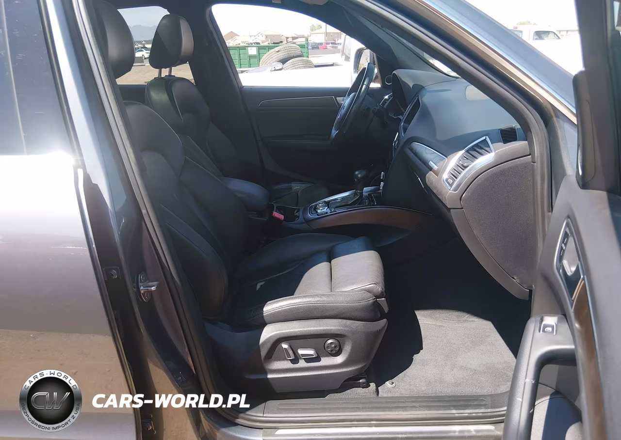 2016 Audi Q5 2.0T Premium VIN:WA1L2AFP1GA130515 - 5
