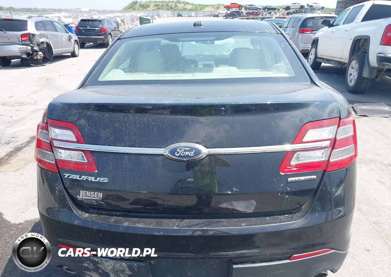 2017 Ford Taurus Se VIN:1FAHP2D87HG118761 - 16
