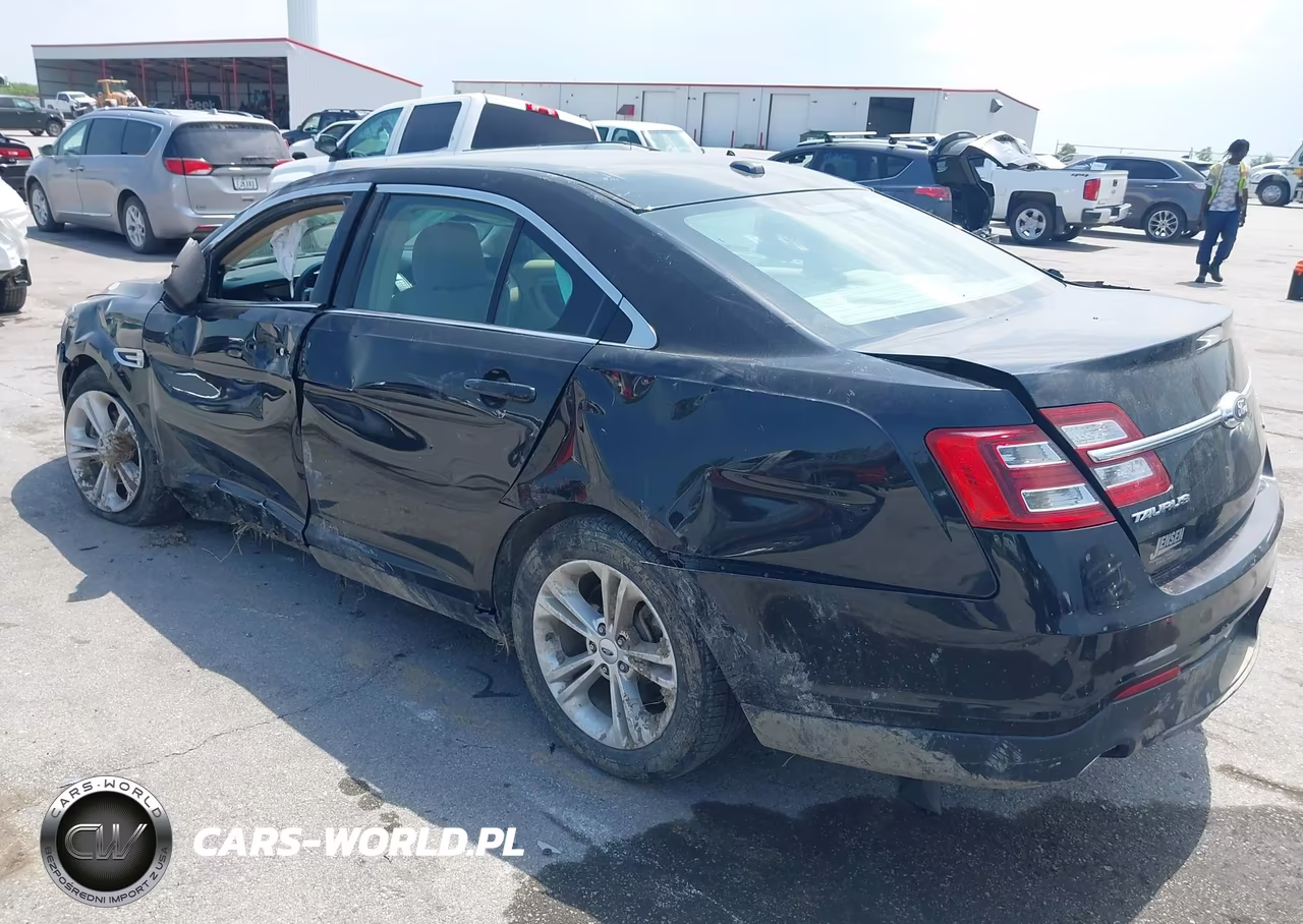 2017 Ford Taurus Se VIN:1FAHP2D87HG118761 - 3