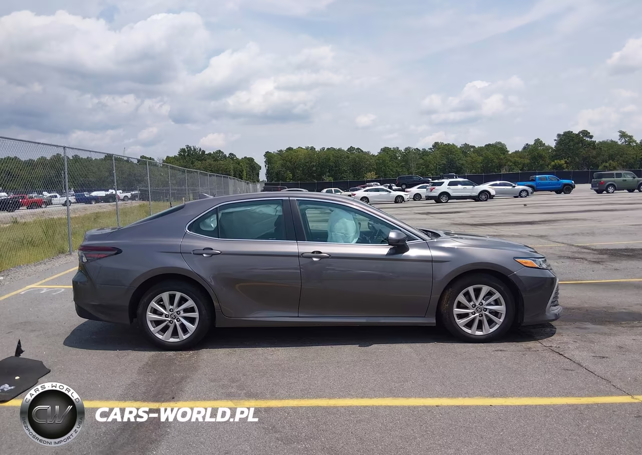 2023 Toyota Camry Le VIN:4T1C11AKXPU796982 - 13