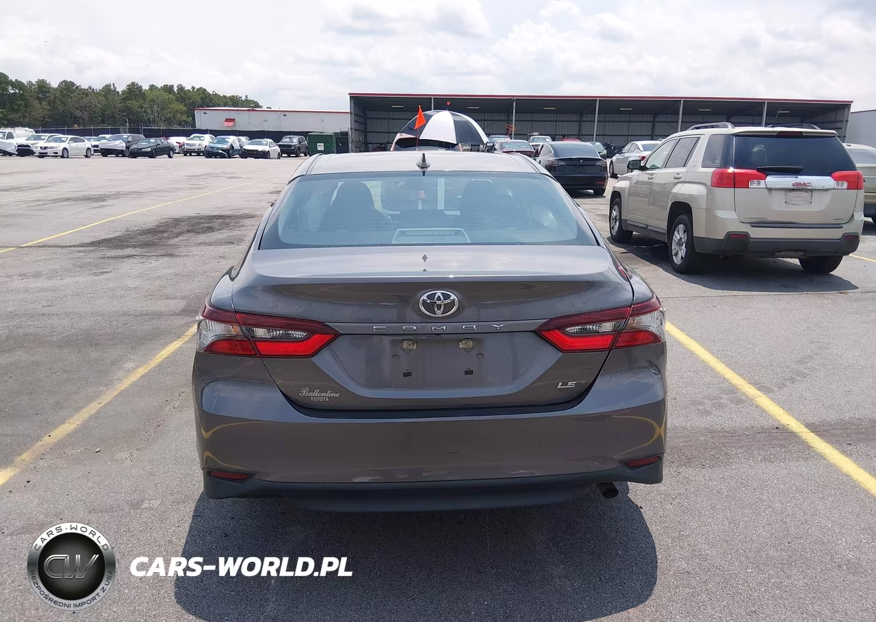 2023 Toyota Camry Le VIN:4T1C11AKXPU796982 - 16