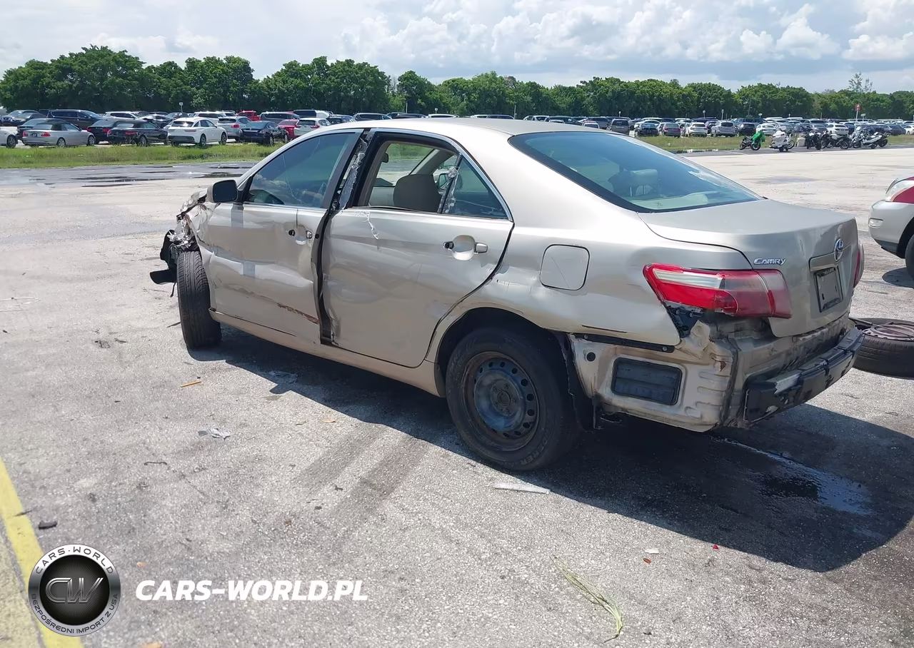 2007 Toyota Camry Ce VIN:4T1BE46K37U681019 - 3