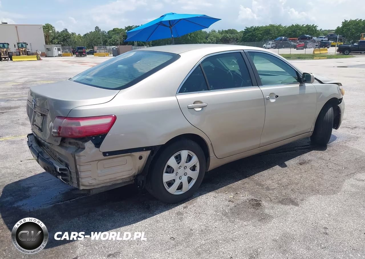2007 Toyota Camry Ce VIN:4T1BE46K37U681019 - 4