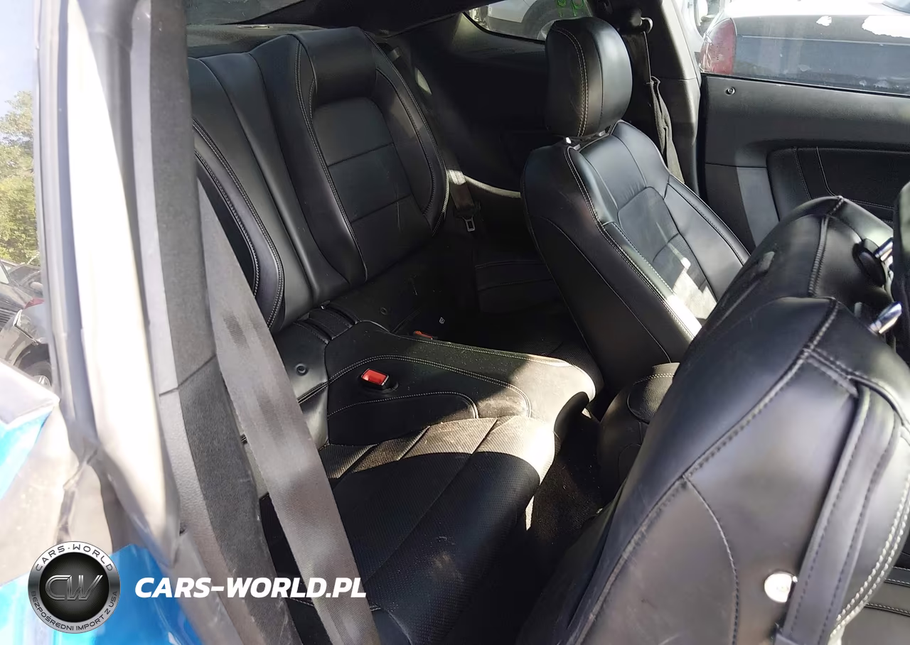 2019 Ford Mustang Ecoboost Premium VIN:1FA6P8TH4K5168791 - 8