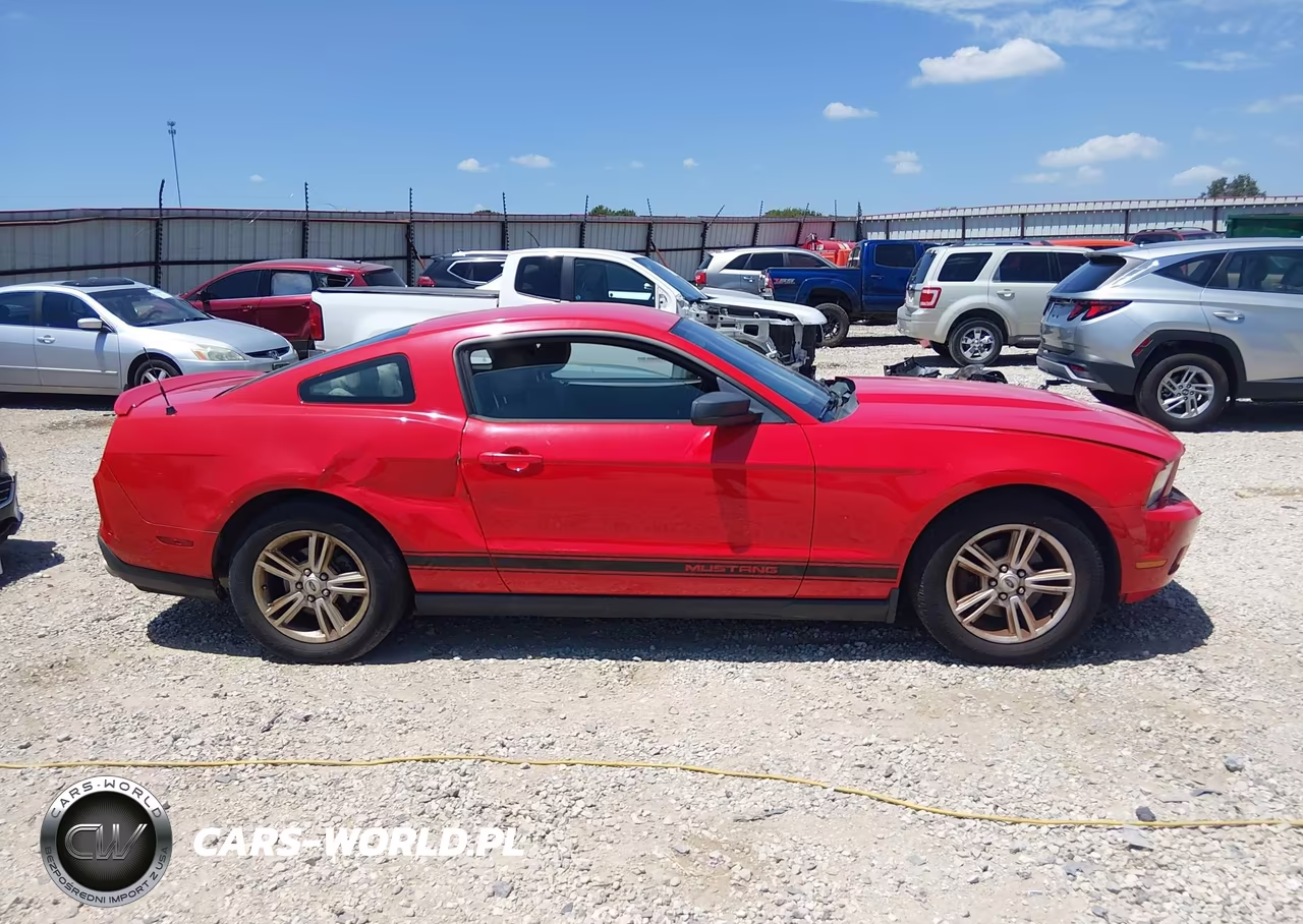 2012 Ford Mustang V6 VIN:1ZVBP8AM5C5272620 - 12