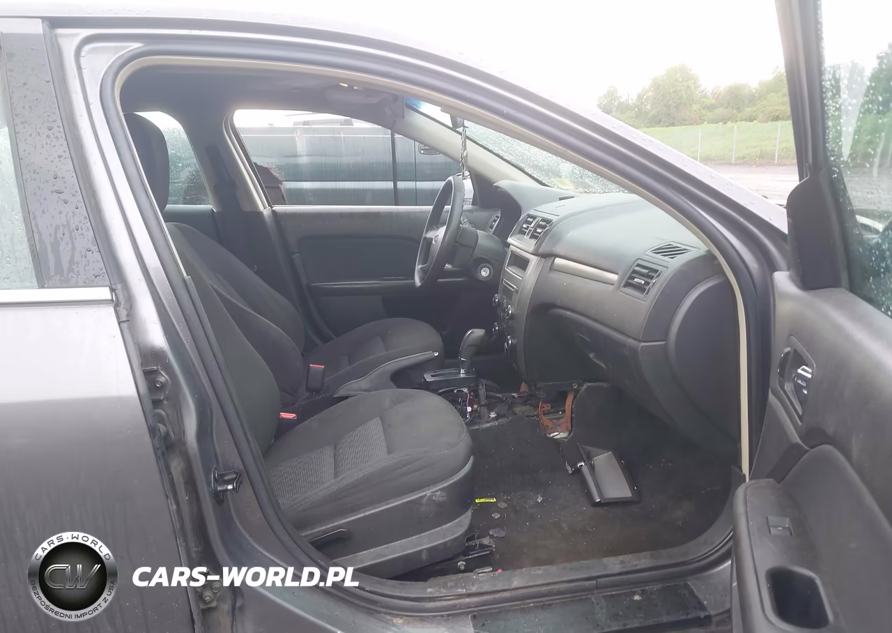 2010 Ford Fusion Se VIN:3FAHP0HA5AR242009 - 5