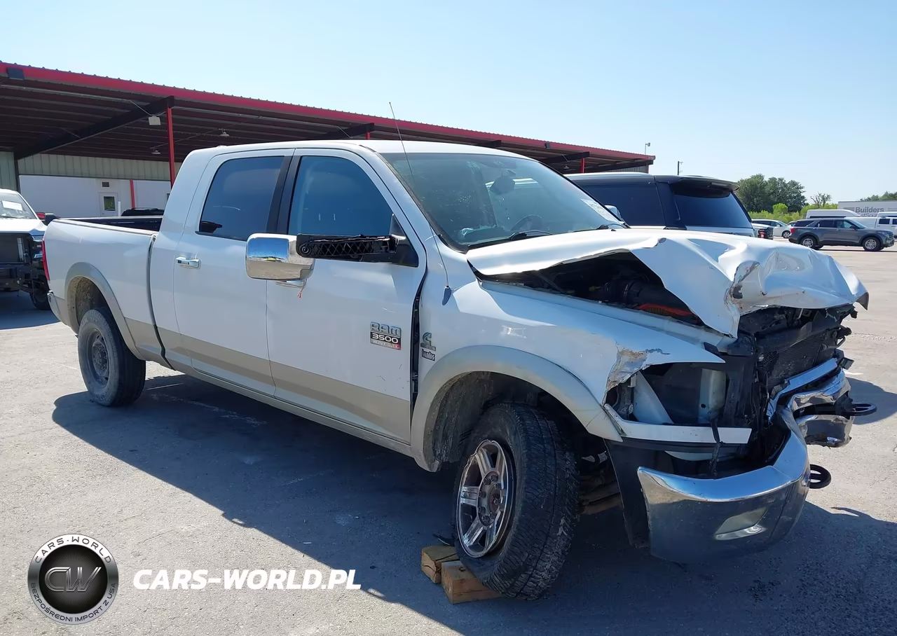 2011 Ram Ram 3500 Laramie VIN:3D73Y3HL2BG592155 - 13