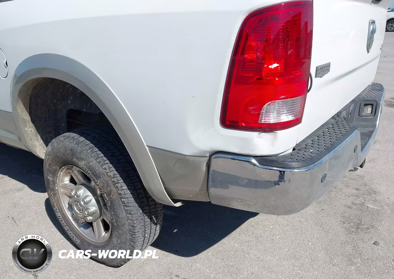 2011 Ram Ram 3500 Laramie VIN:3D73Y3HL2BG592155 - 15