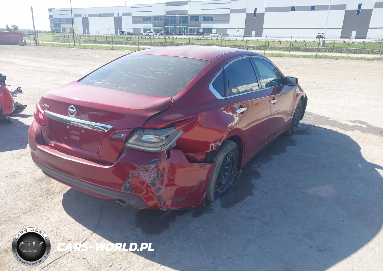 2018 Nissan Altima 2.5 S VIN:1N4AL3AP8JC133538 - 4