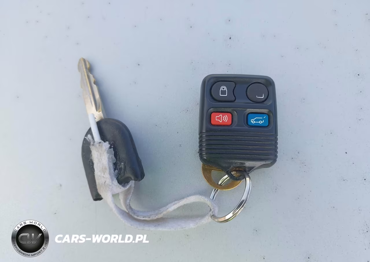 2007 Ford Focus S-Se-Ses VIN:1FAFP34N47W272853 - 11