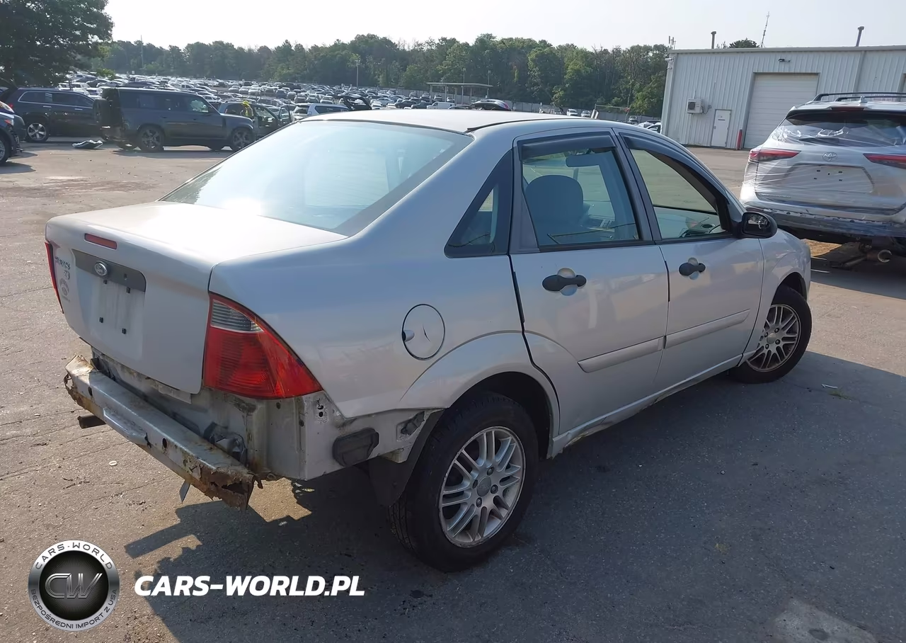 2007 Ford Focus S-Se-Ses VIN:1FAFP34N47W272853 - 4