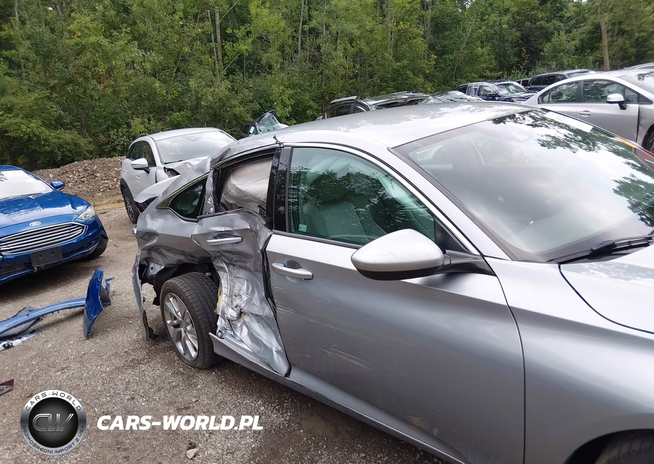 2019 Honda Accord Lx VIN:1HGCV1F17KA140419 - 13