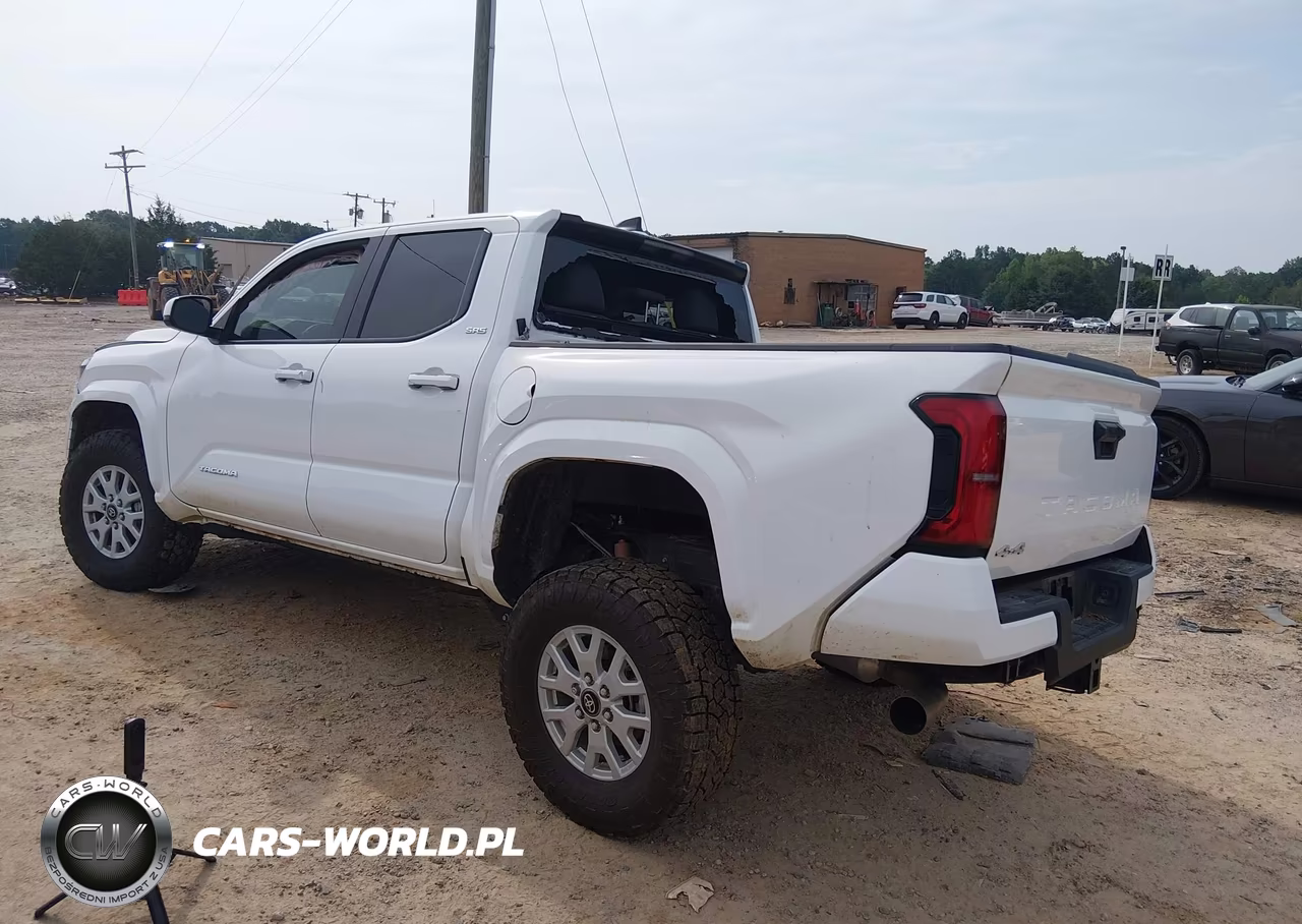 2026 Toyota Tacoma Sr5 VIN:3TMLB5JN8TM232815 - 3