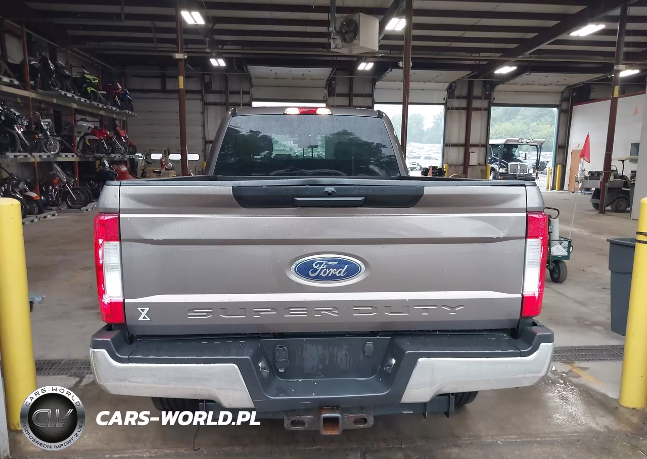 2019 Ford F-250 Xlt VIN:1FT7W2BT4KEE47520 - 17