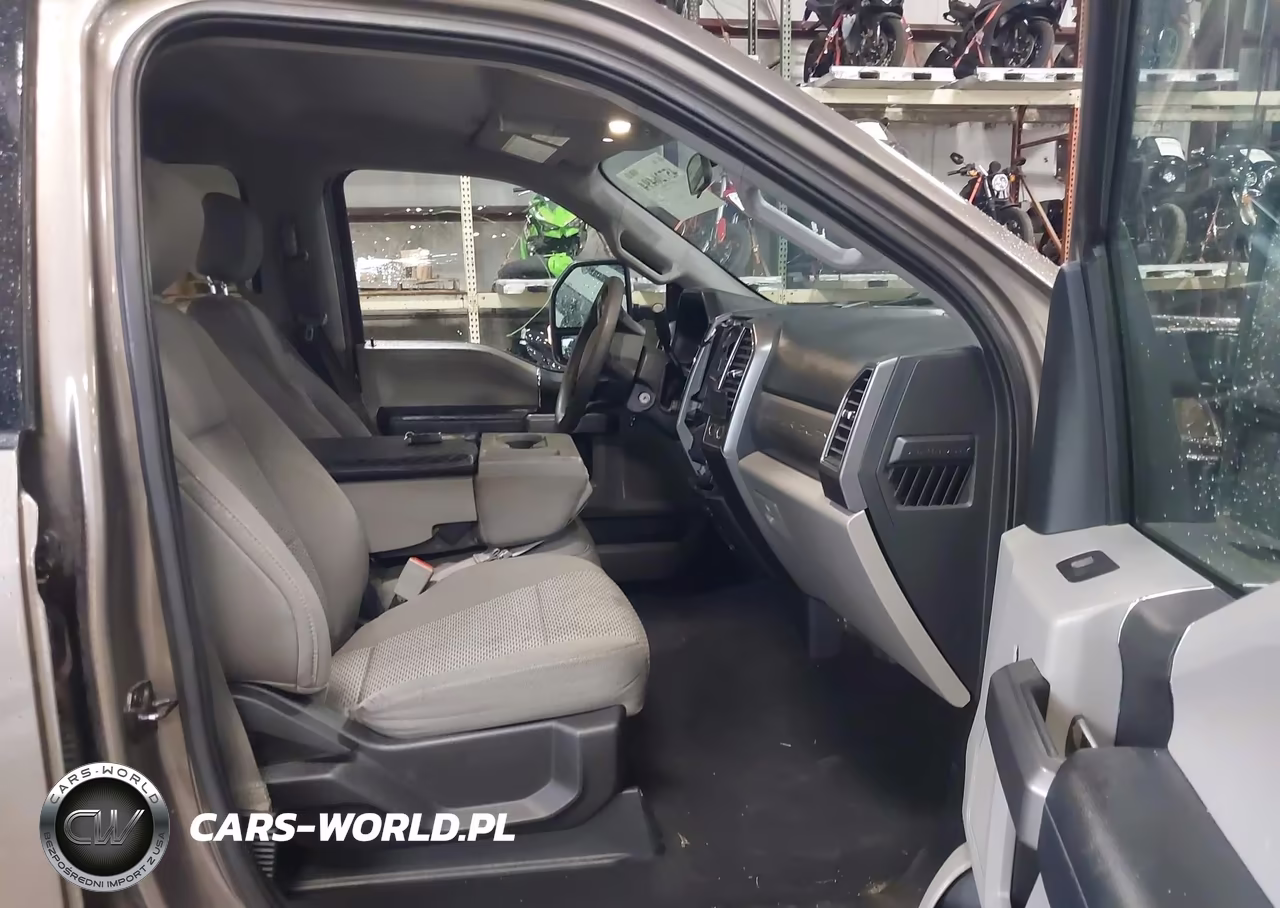 2019 Ford F-250 Xlt VIN:1FT7W2BT4KEE47520 - 5