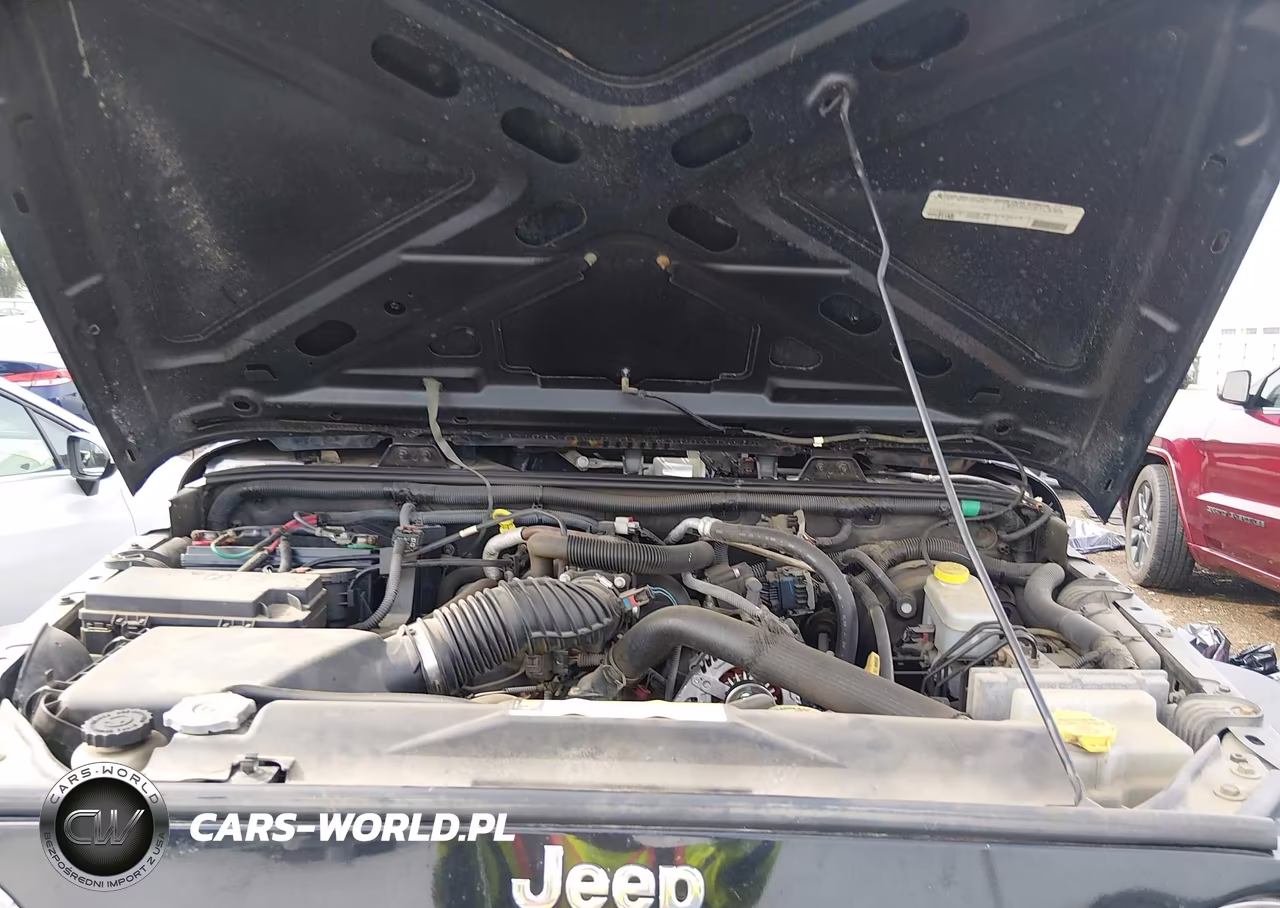 2010 Jeep Wrangler Sport VIN:1J4AA2D11AL228664 - 10