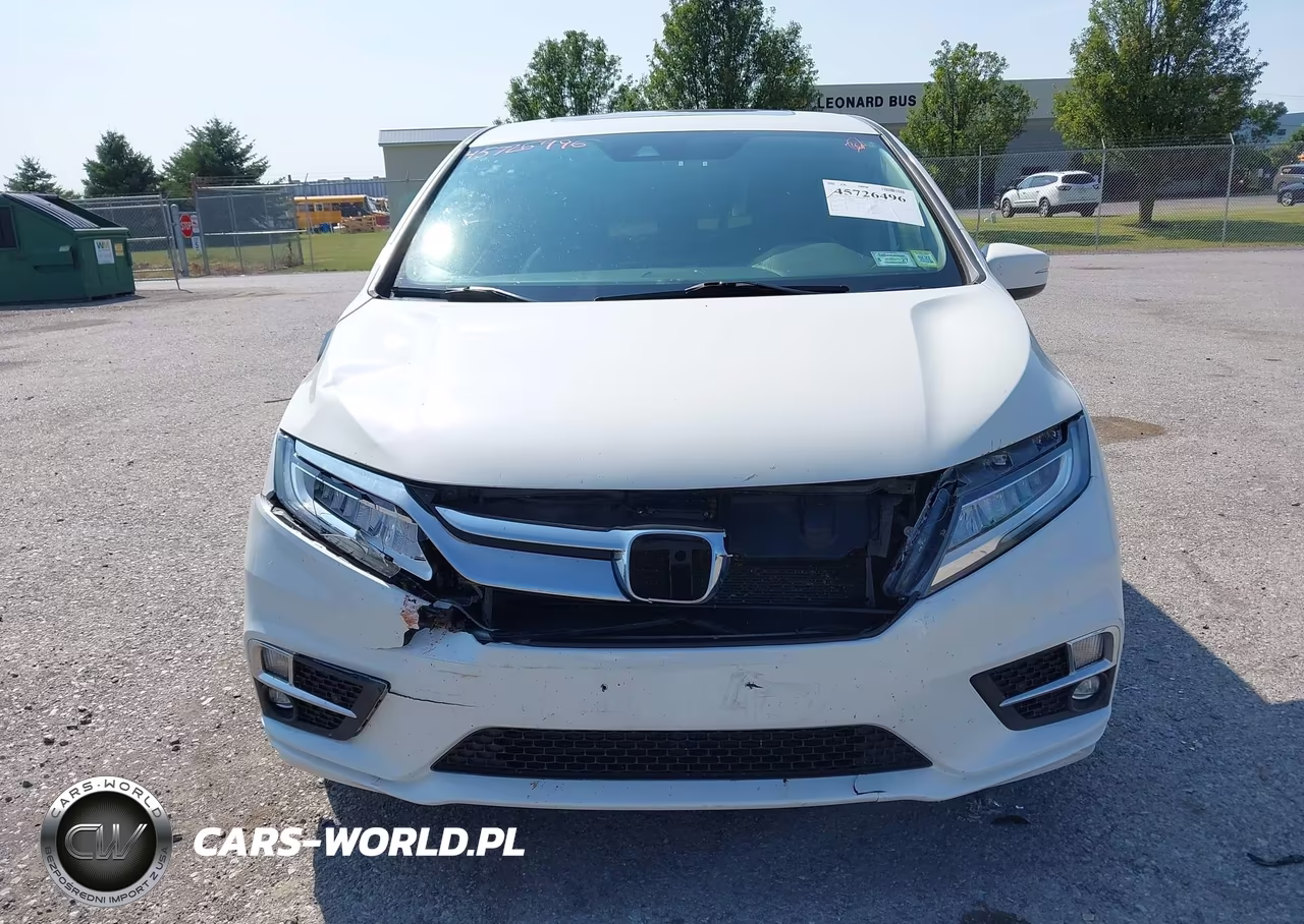 2018 Honda Odyssey Elite VIN:5FNRL6H97JB099973 - 12