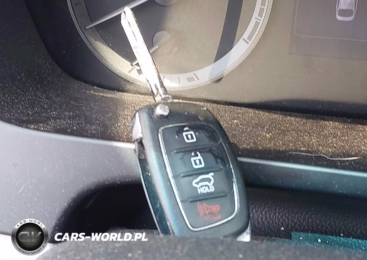 2016 Hyundai Sonata VIN:5NPE24AF3GH418818 - 11