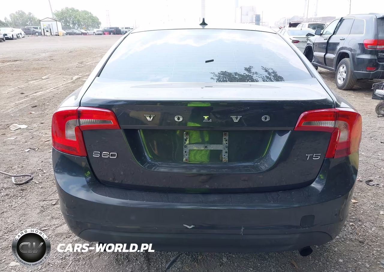 2012 Volvo S60 T5-T5 W-Moonroof VIN:YV1622FS4C2140807 - 17