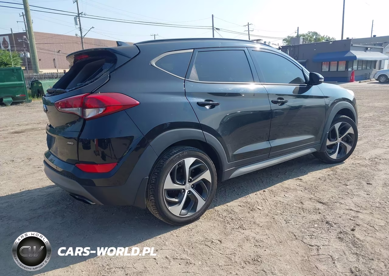 2018 Hyundai Tucson Value VIN:KM8J3CA29JU792040 - 4