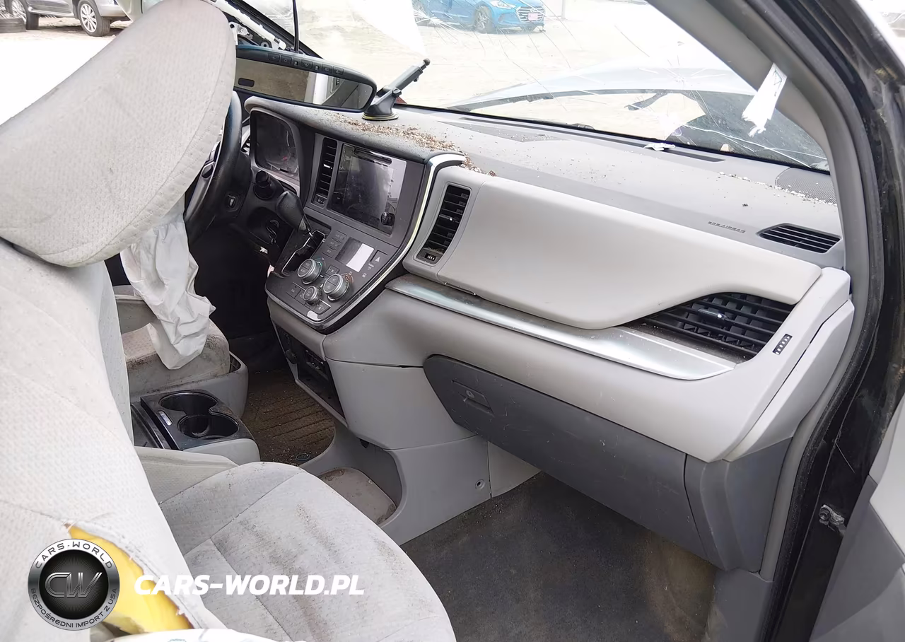 2015 Toyota Sienna Le 7 Passenger VIN:5TDJK3DC9FS111270 - 5